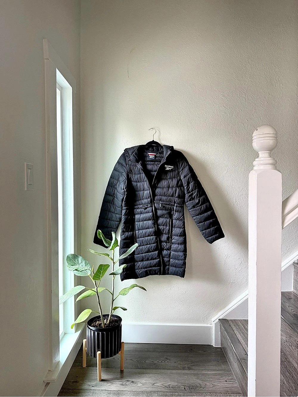 Reebok Women's Hooded Quilted Puffer Jacket Black Medium